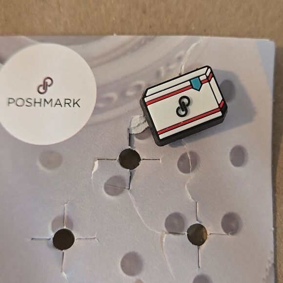 Charm POSHMARK posh new for Crocs! So Fun mail Poshmark logo shoe package logo - Picture 7 of 16